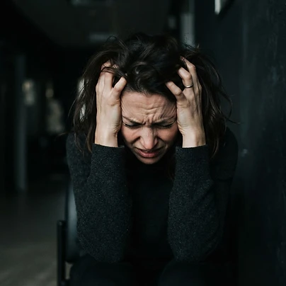 Hemorragia subaracnoidea: quando uma dor de cabeça súbita pode representar sangramento cerebral