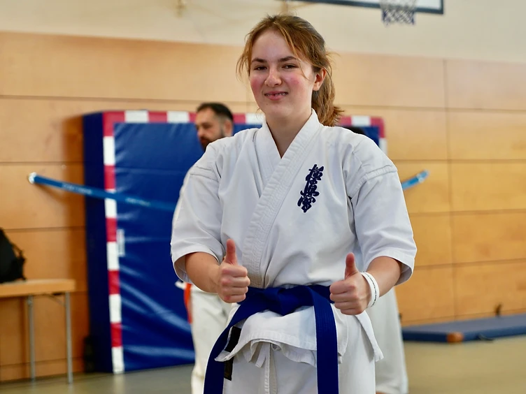 Karateka beim Training im Shinzen Dojo Berlin