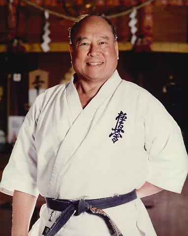 Masutatsu Oyama in the dojo