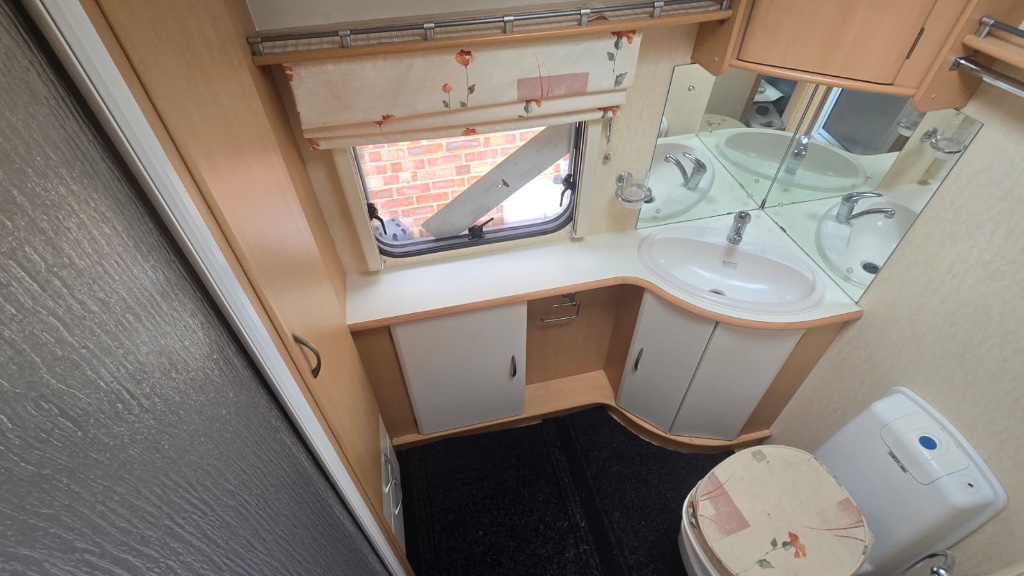 2007 Coachman Wanderer 15/2 used caravan for sale in Lincolnshire — photo 8