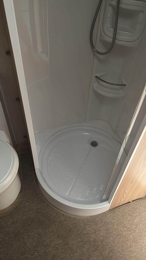 2012 Coachman Amara 640/6 used caravan for sale in Lincolnshire — photo 10