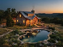 The Cabin on Barton Creek