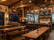 Suds Monkey Brewery & Scratch Pizza Kitchen