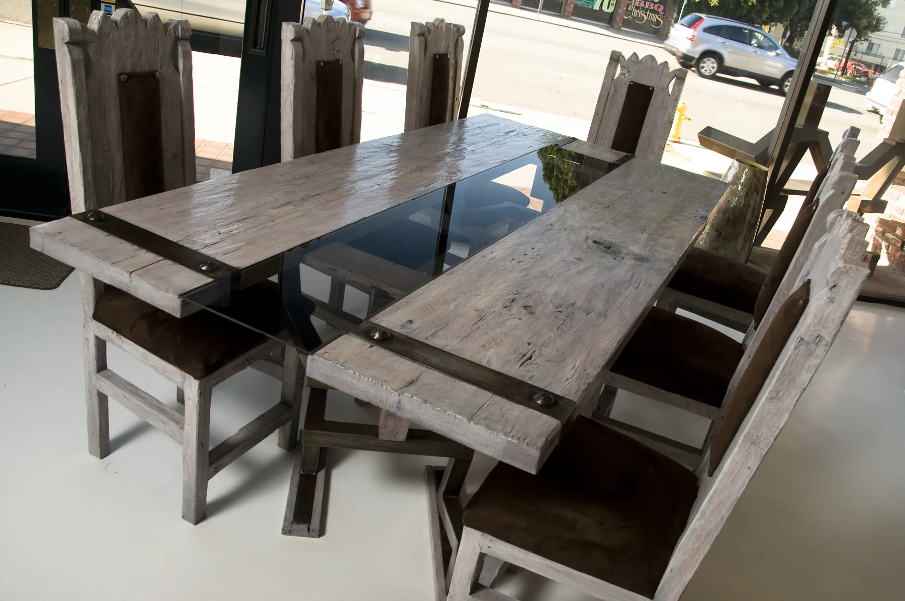 Promise Table, a custom furniture piece by Amit Apel