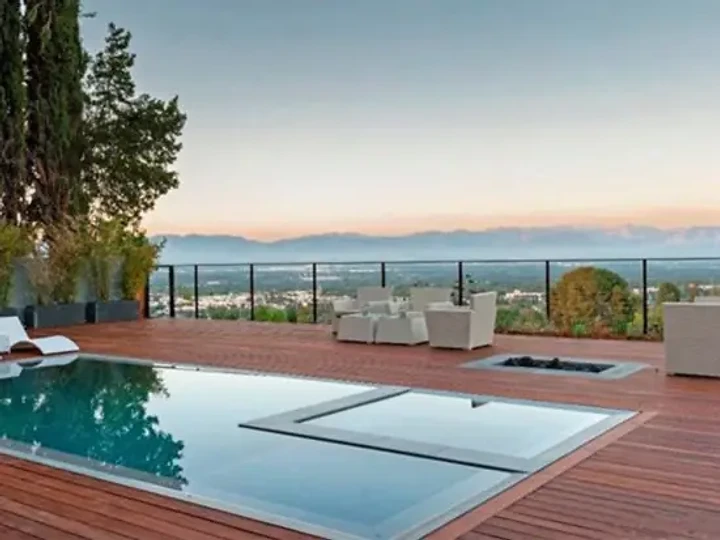 Custom residence by Apel Design in Los Angeles, view 25 of 49