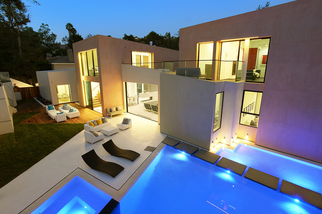 Hythe, a private residence in Bel Air by Apel Design