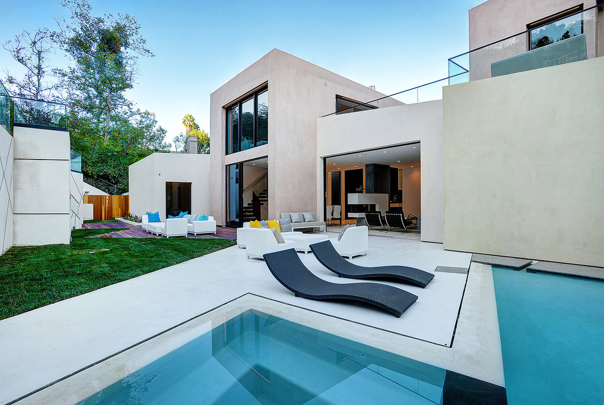 Hythe, a private residence by Apel Design
