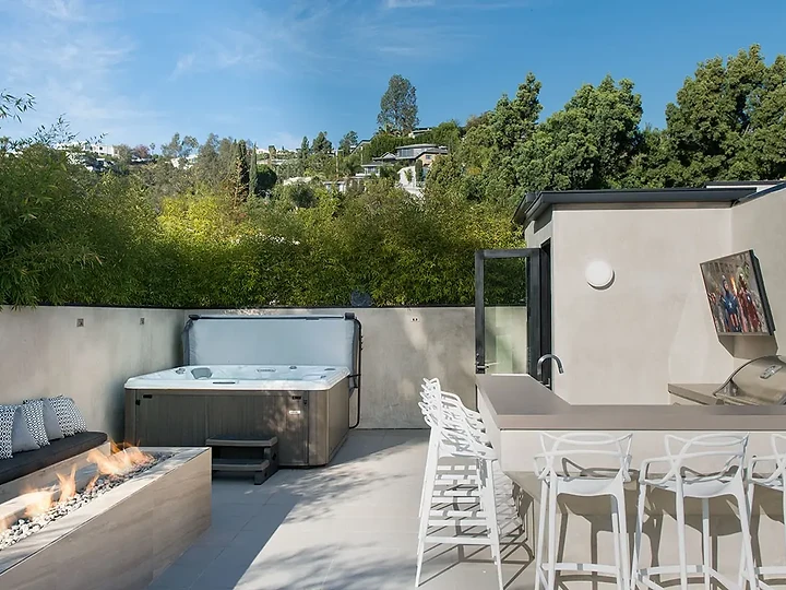 Terrace and outdoor living by Apel Design, view 1 of 4