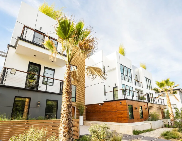 Sweetzer Residences, a multifamily building by Apel Design in West Hollywood, seen from the corner
