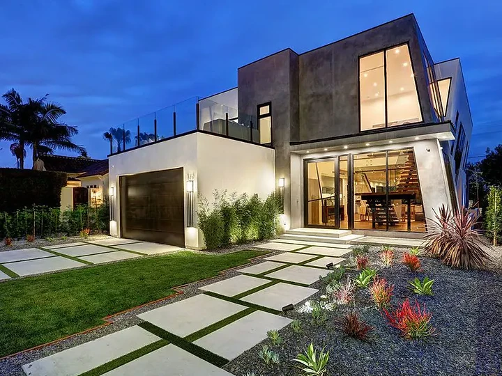 Custom residence by Apel Design in West Hollywood, view 8 of 15