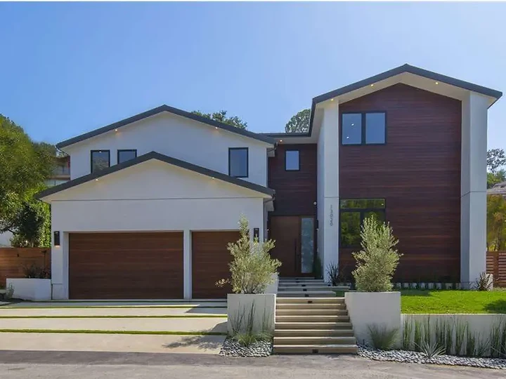 Custom residence by Apel Design in Studio City, view 2 of 2