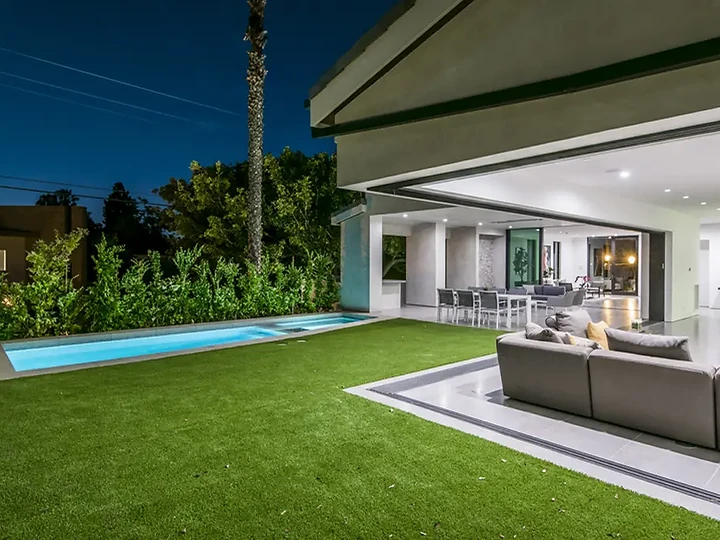 Custom residence by Apel Design in Los Angeles, view 36 of 49