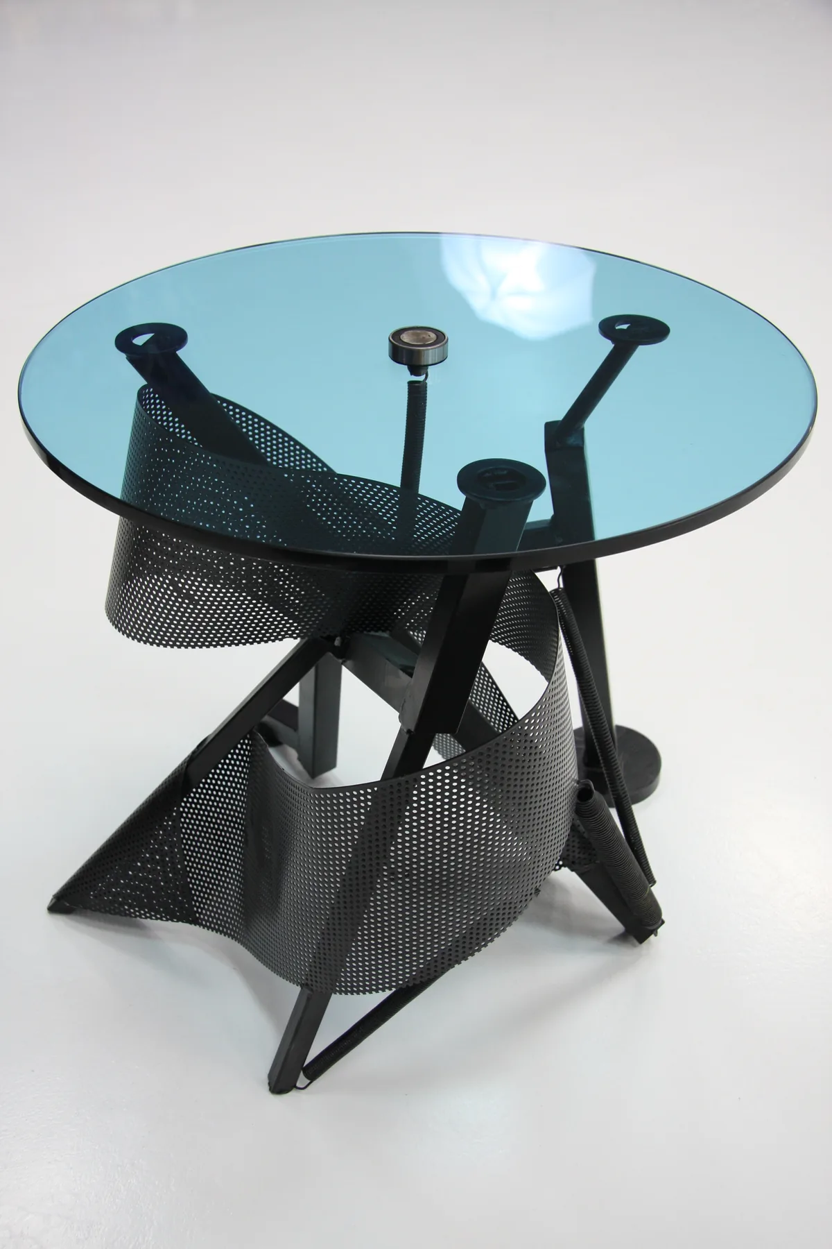 Jazz Table, a custom furniture piece by Amit Apel