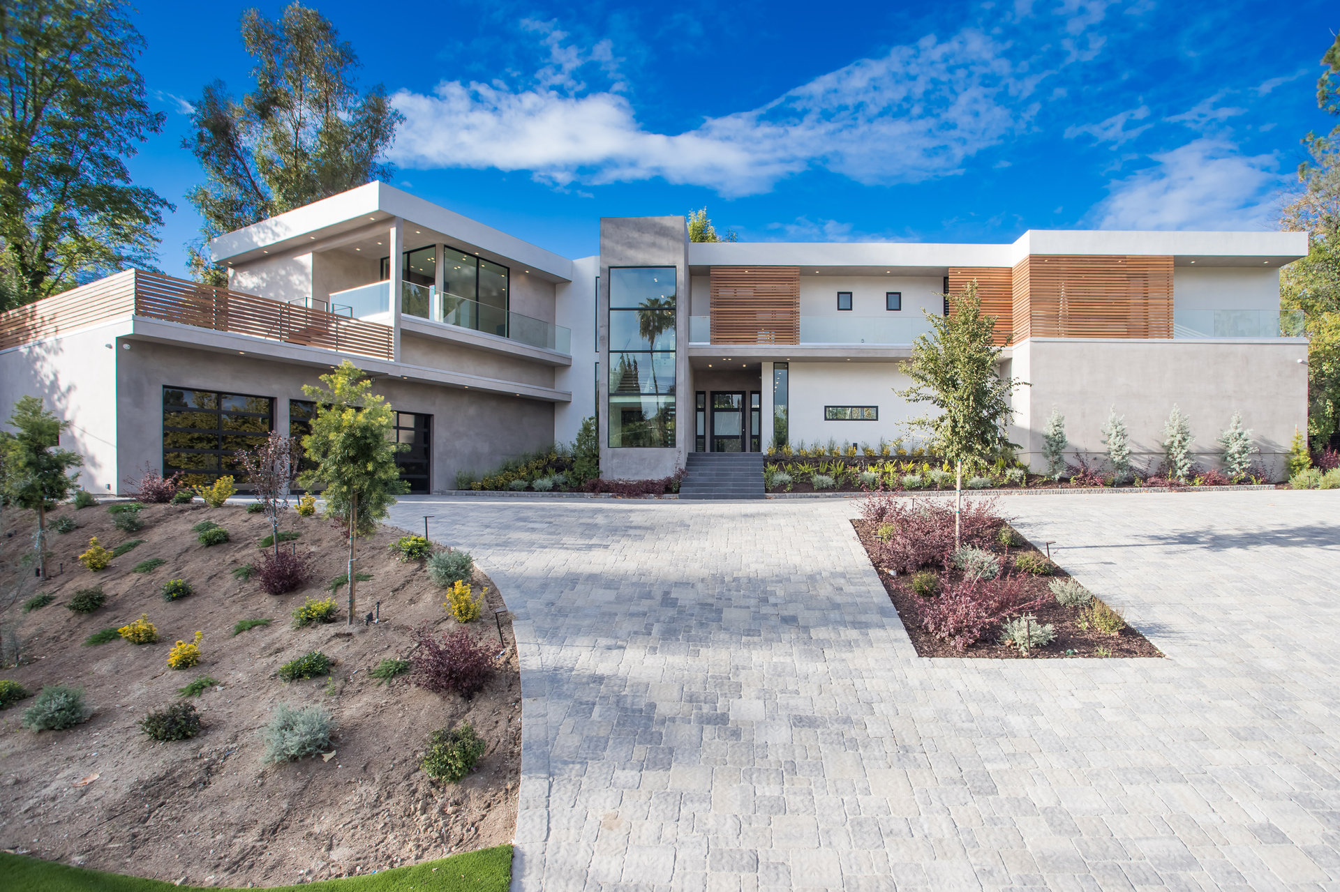 Rosita, a private residence in Tarzana by Apel Design