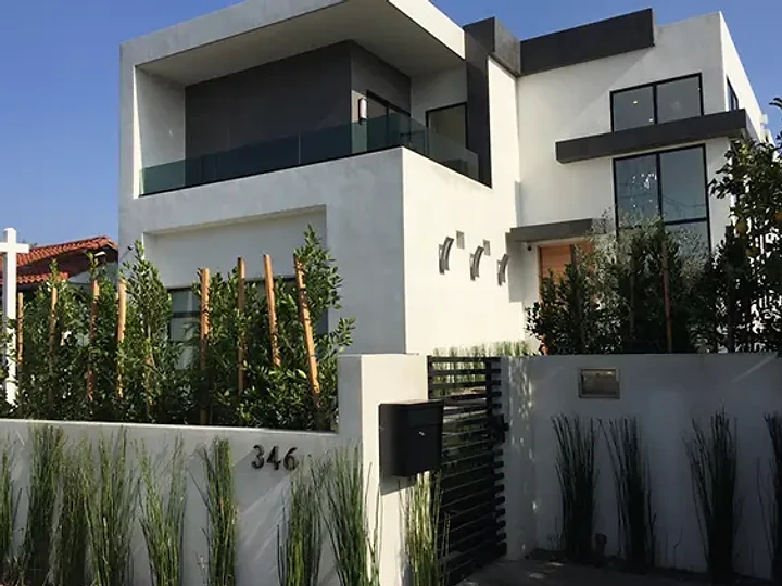 Custom residence by Apel Design in West Hollywood, view 4 of 15