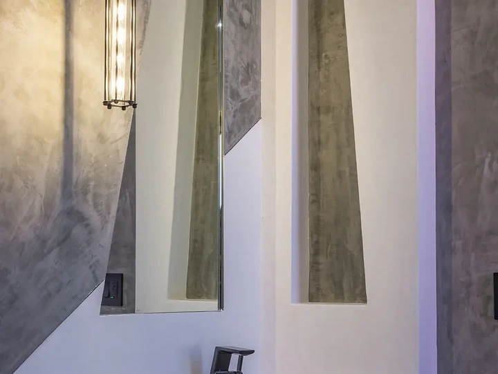 Custom residence by Apel Design in Los Angeles, view 46 of 49