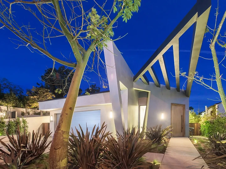 Custom residence by Apel Design in Hollywood, view 1 of 2