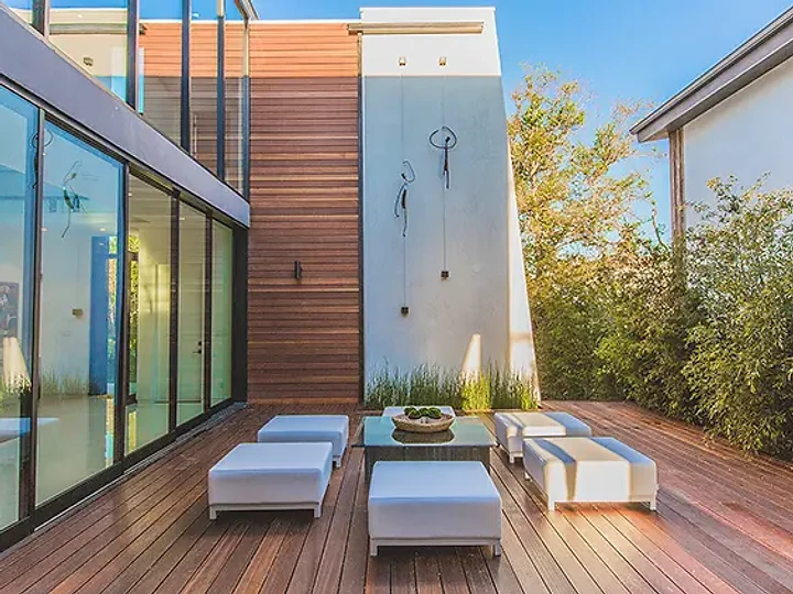 Custom residence by Apel Design in Los Angeles, view 30 of 49