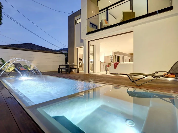 Custom residence by Apel Design in Los Angeles, view 32 of 49