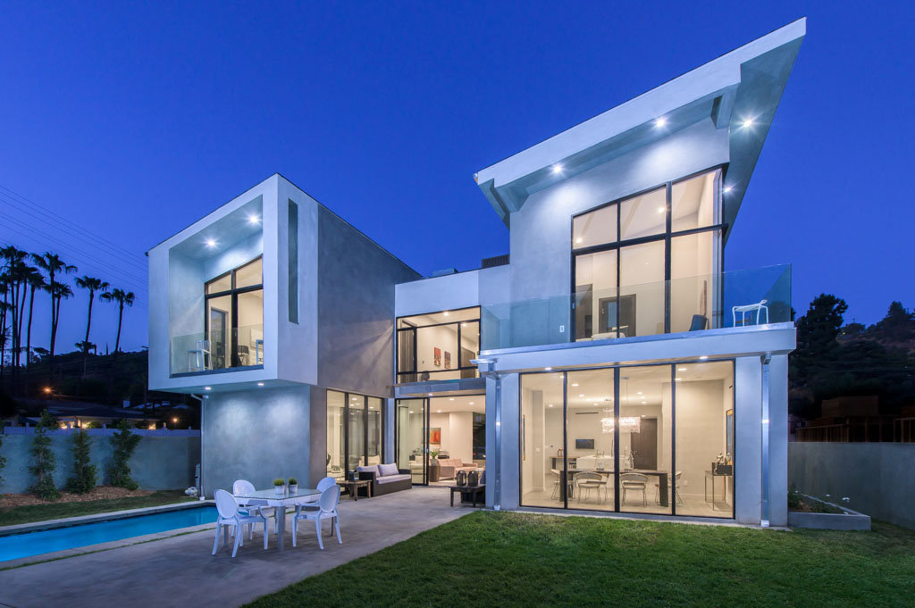 Coldwater, a private residence by Apel Design