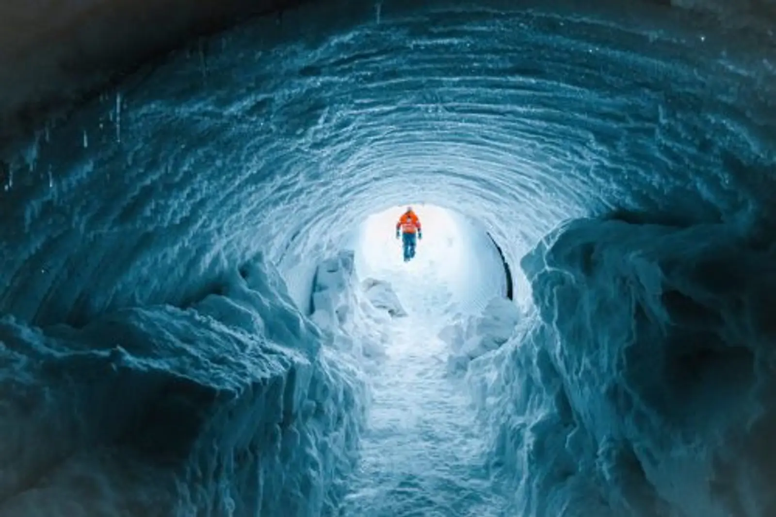 Snowmobile to the heart of Iceland's Langjökull Glacier gallery image 2
