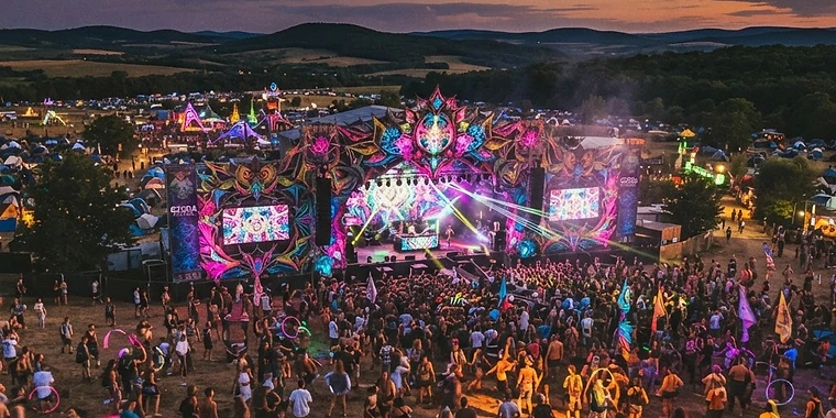 O.Z.O.R.A. Festival 2026: utolsó teljes napjához érkezett a dádpusztai fesztiválváros