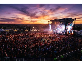 Black Eyed Peas, John Summit és Skepta vezeti a Beyond The Valley programját