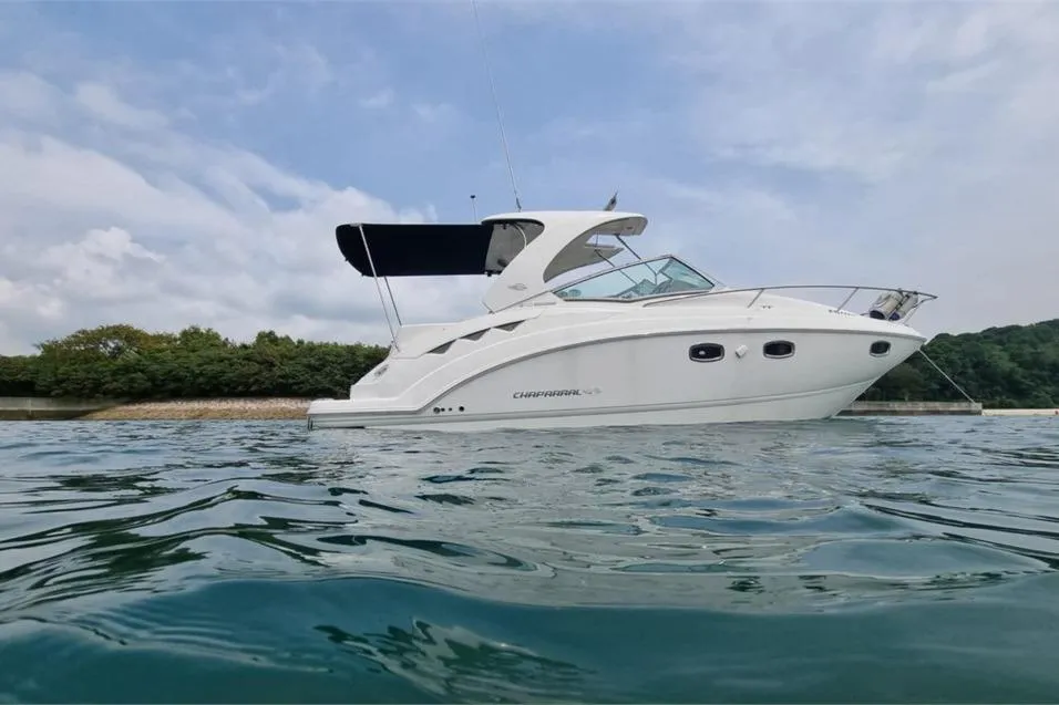 GNARALOO — 2011 Chaparral 310 Signature
