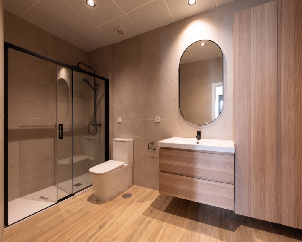 Baños Ensuite, Madrid