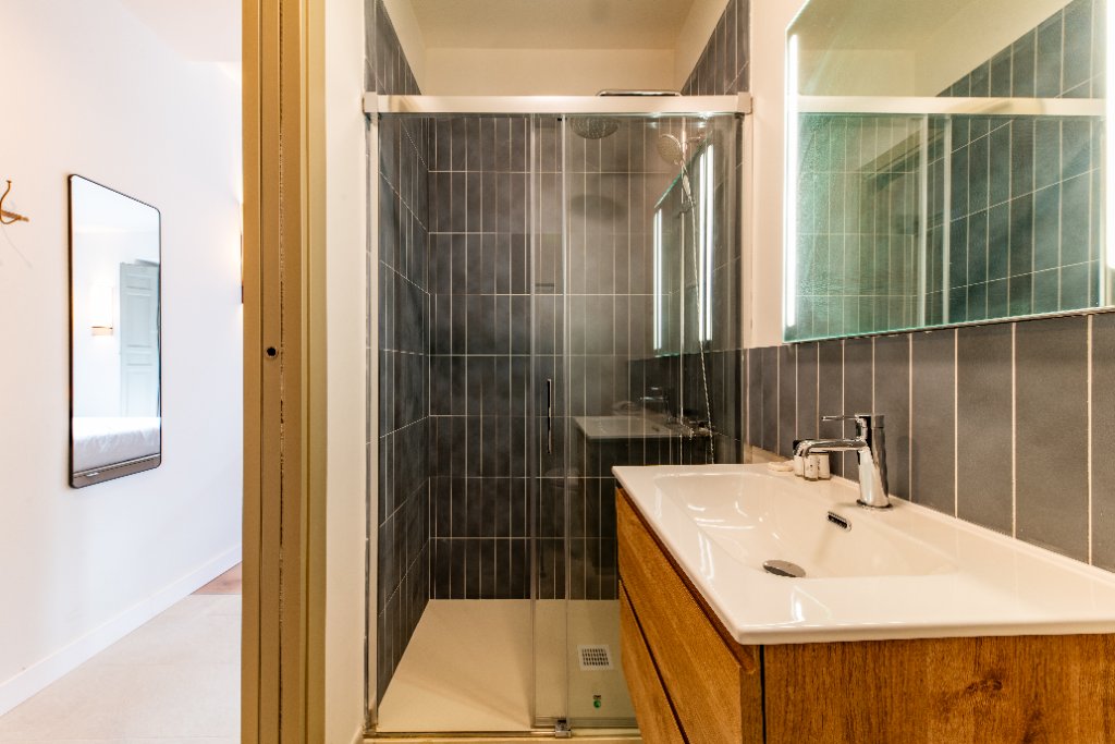 Hotel Puerta Real — Baño, Madrid
