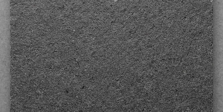 Grès cérame basalte · Surface detail