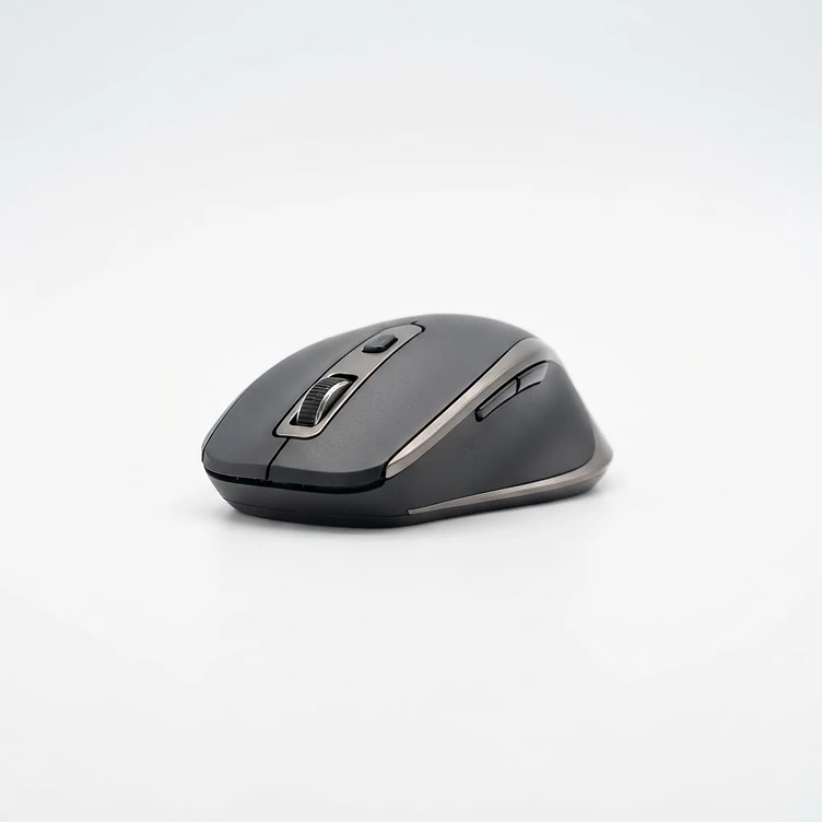 עכבר בלוטות' Logitech