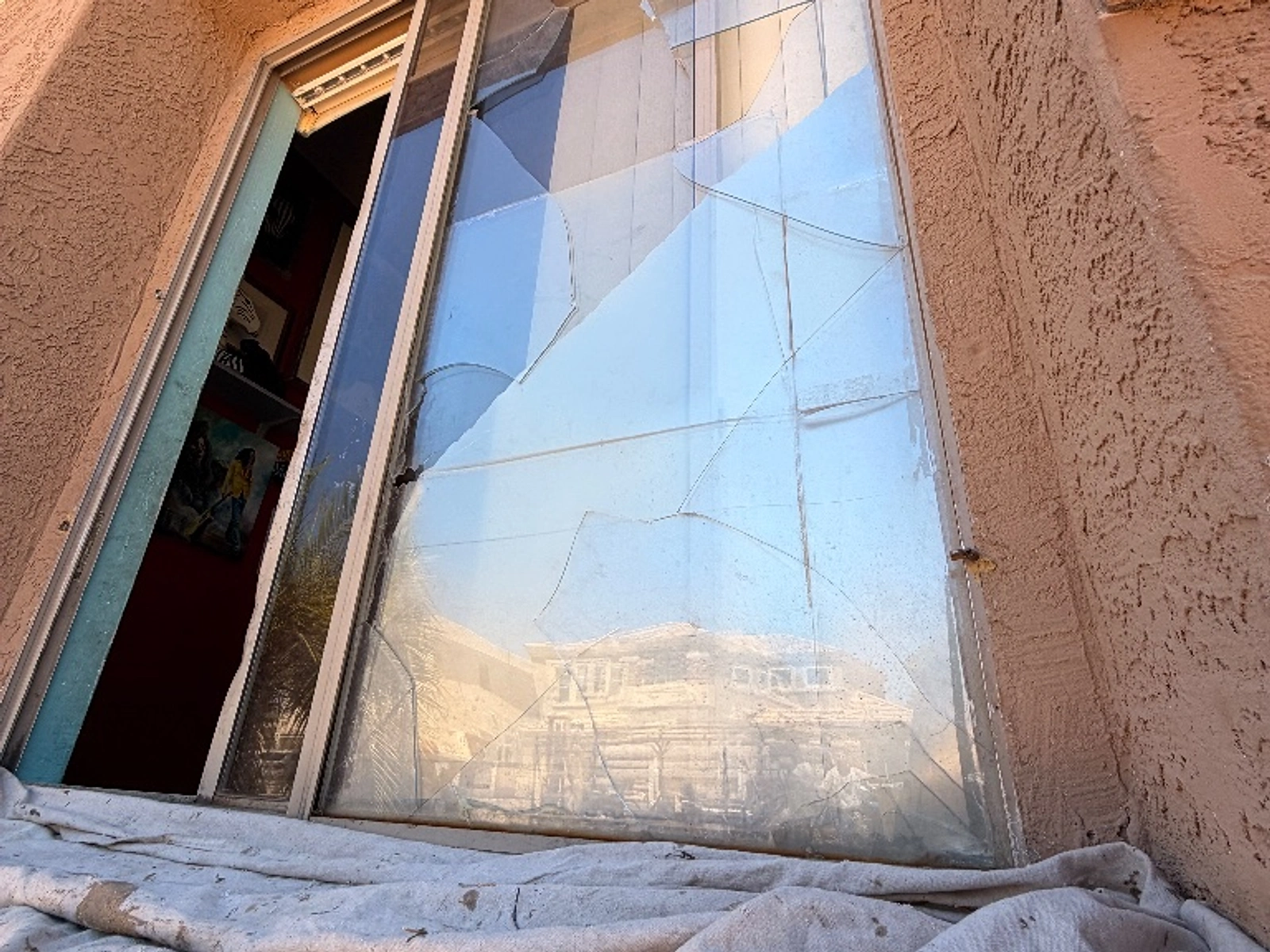Large Picture Window Glass Replacement - before