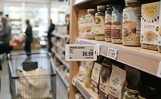 Price Anchoring Examples in Grocery Shopping and How to Avoid Them