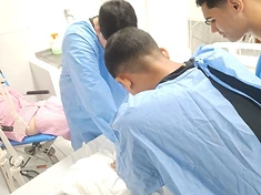 Aula prática de ciências no laboratório do CTRIO