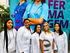 Alunas do Ensino Médio Técnico do CTRIO durante a Semana da Enfermagem
