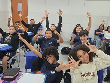 Turma do Fundamental 6º ao 9º ano do CTRIO em sala de aula
