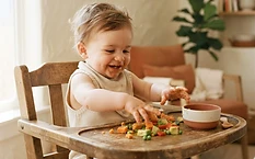 feeding schedule for 6 month old | Sample daily routine by feeding type | 01