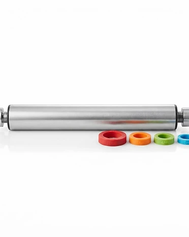 Chef's Dough Roller with Adjustable Thickness Rings