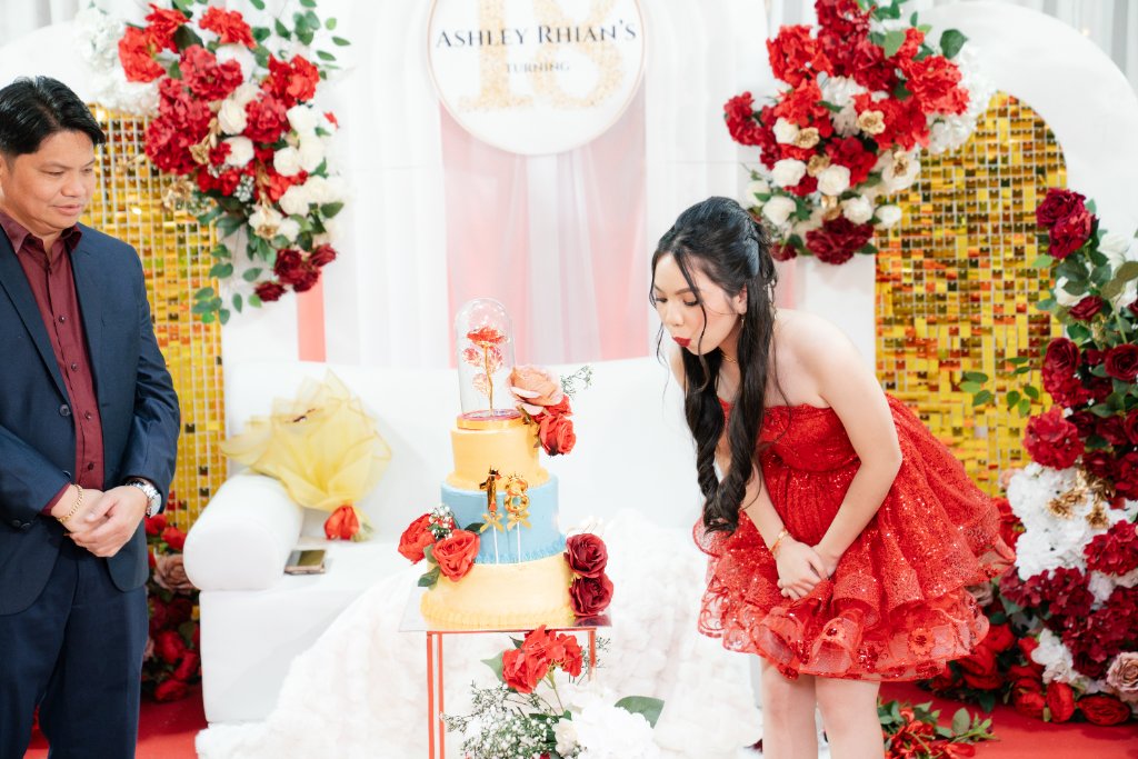 Cake cutting ceremony