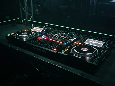 השכרת זוג CDJ-3000 עם מיקסר DJM-A9
