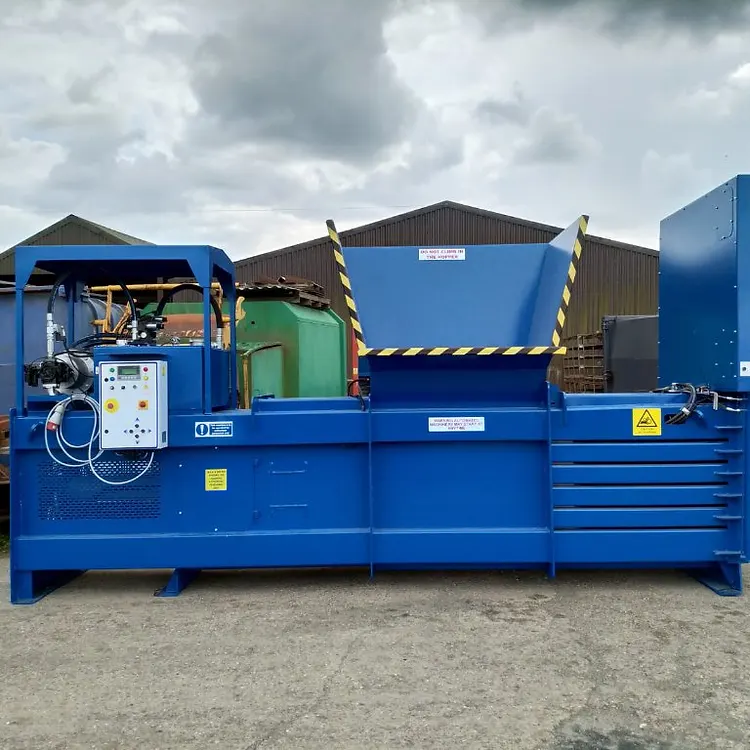 Prensa Enfardadeira Horizontal Semiautomática MHM XL40