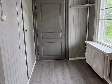 Trapphusmålning utförd av HALLDAN Måleri AB