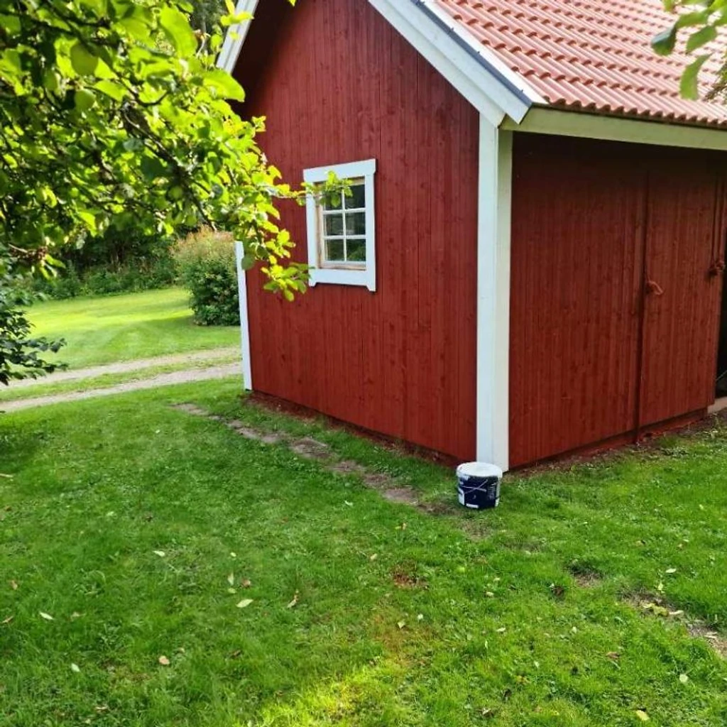 Utvändig målning utförd i Östergötland