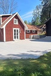 Fasadmålning utförd av HALLDAN Måleri AB