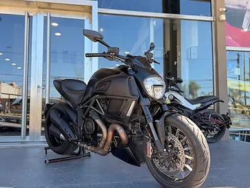 Ducati Diavel Dark 1200