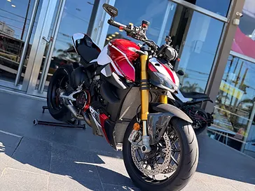 Ducati Streetfighter V4S