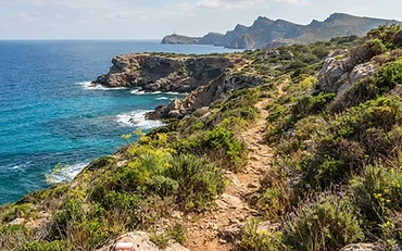 Guía definitiva del Camí de Cavalls: Cómo organizar tu vuelta a Menorca paso a paso