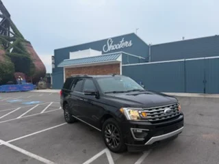 Ford Expedition outside Shooters in the Flats, Cleveland