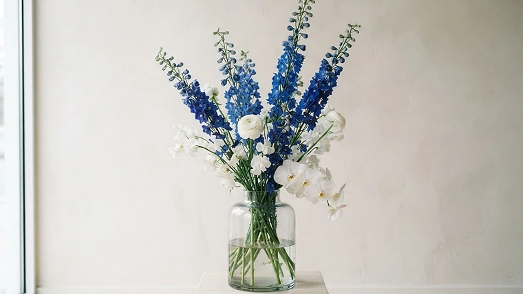 Statement Florals for a Modern Celebration